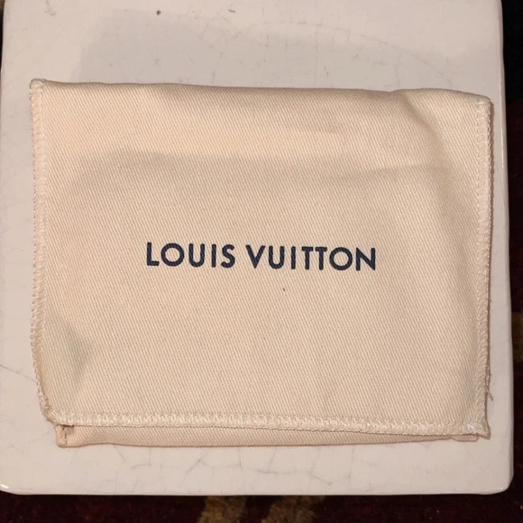 Louis Vuitton Unisex Monogram ID Business Card Holder Bifold Credit Card Holder - Picture 9 of 16